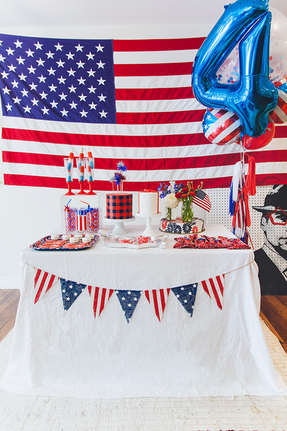 4th of July dessert table | Wedding & Party Ideas | 100 Layer Cake