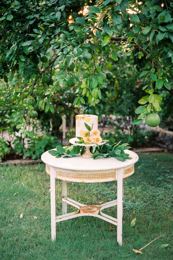 Wedding cake display | Wedding & Party Ideas | 100 Layer Cake