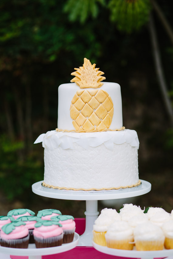 Pineapple cake Wedding & Party Ideas 100 Layer Cake