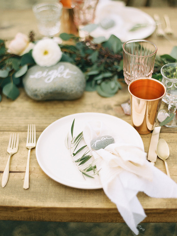 Place setting | Wedding & Party Ideas | 100 Layer Cake