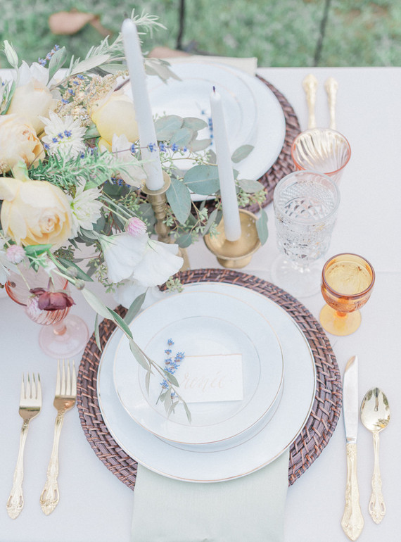 Place setting Wedding & Party Ideas 100 Layer Cake