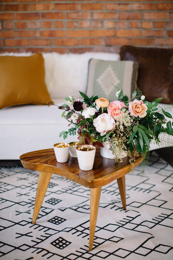 Modern wedding lounge | Wedding & Party Ideas | 100 Layer Cake