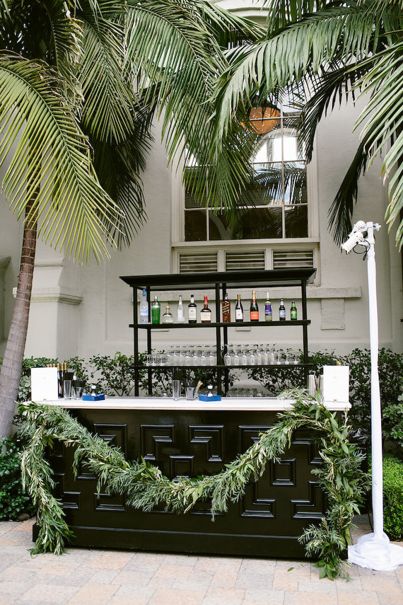 Bar garland Wedding & Party Ideas 100 Layer Cake