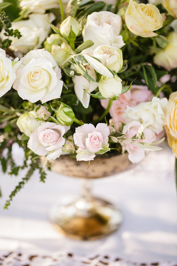 Wedding flowers Wedding & Party Ideas 100 Layer Cake