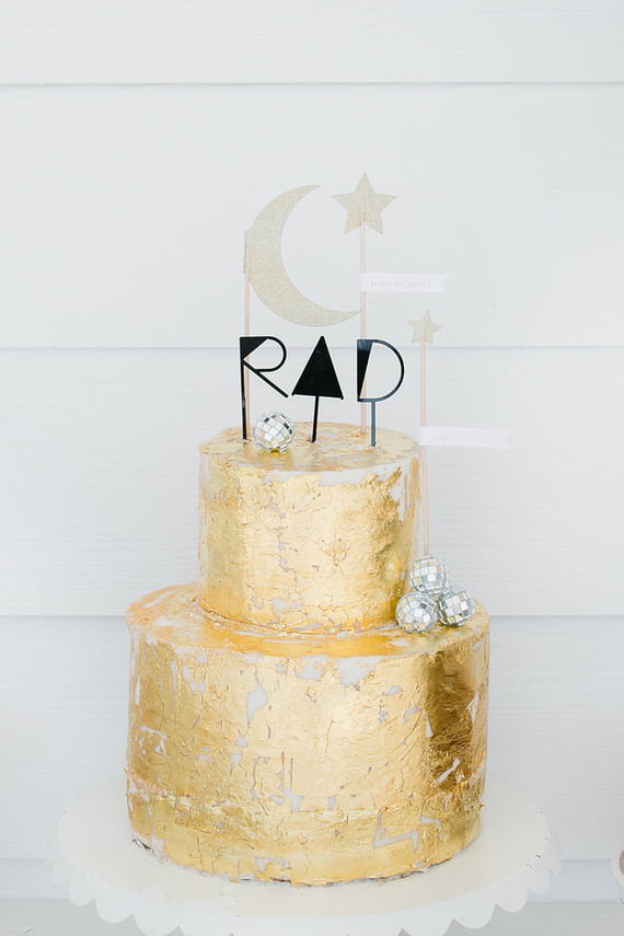 Gold leaf cake Wedding & Party Ideas 100 Layer Cake