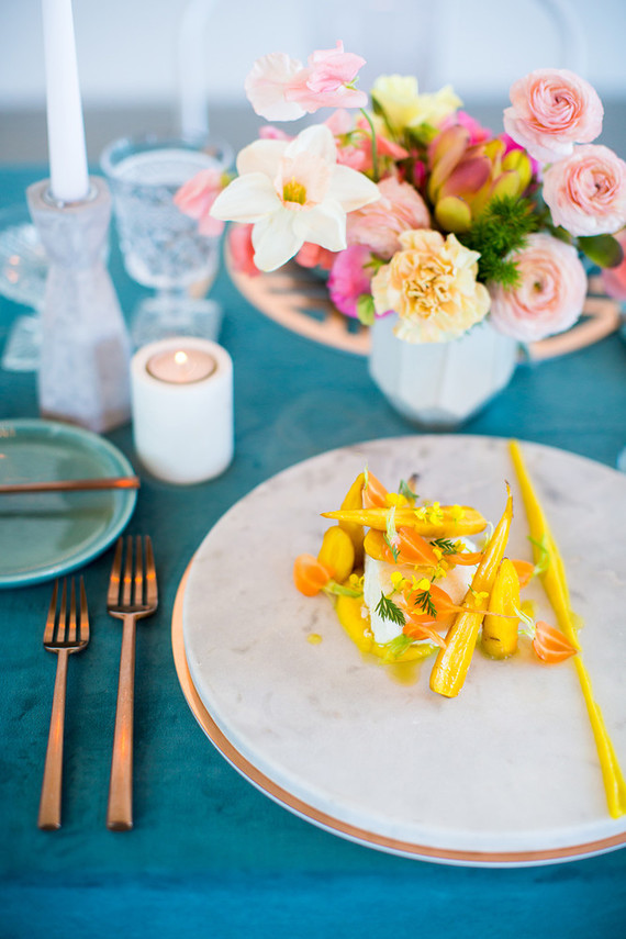 Modern place setting Wedding & Party Ideas 100 Layer Cake