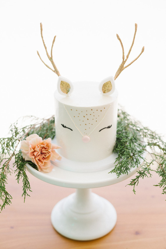 Reindeer cake Wedding & Party Ideas 100 Layer Cake Reindeer cake Wedding & Party Ideas 100 Layer Cake