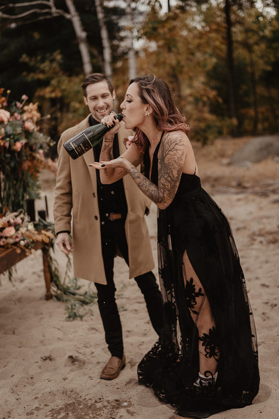 moody fall wedding inspiration with shades of coral and