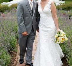 Allure 8751 Wedding Dress