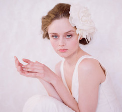 Twigs & Honey silk flower! Not worn!