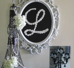 Monogram Frame