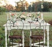 Mrs. Vintage :: a Rental Boutique