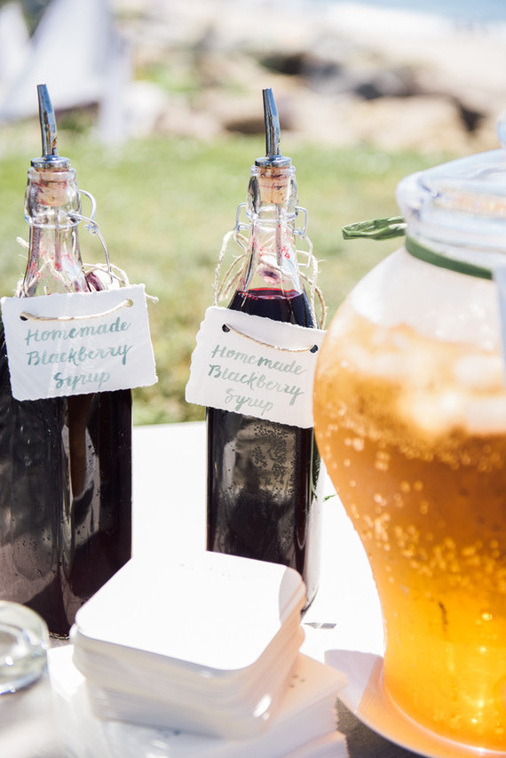 Homemade blackberry syrup