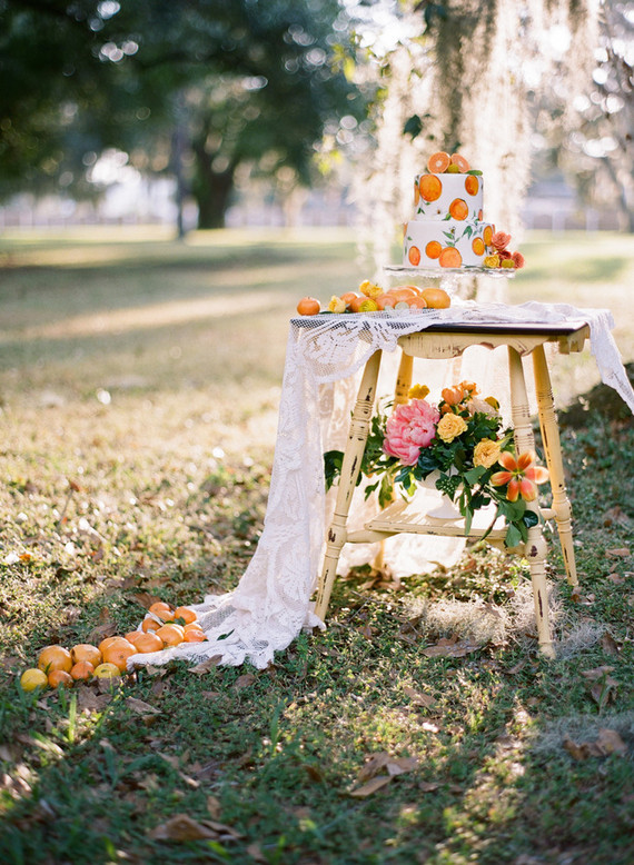 Citrus wedding cake