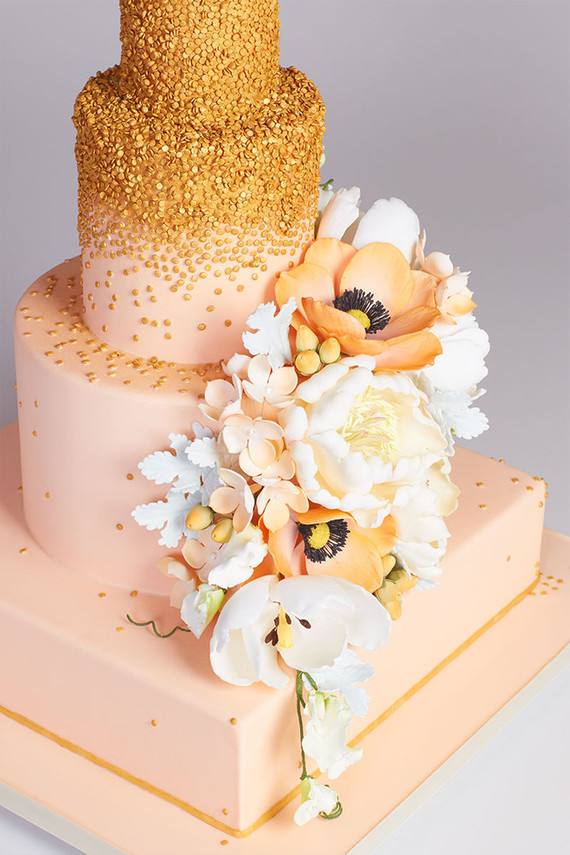 Modern wedding cake