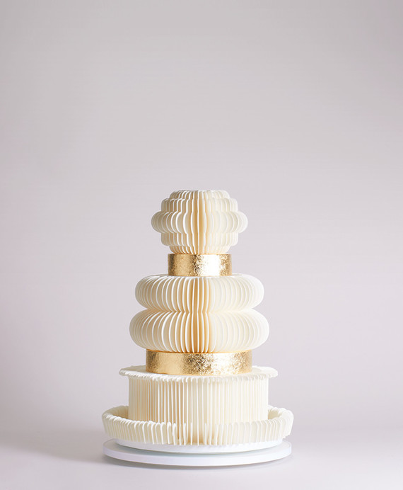 Modern wedding cake