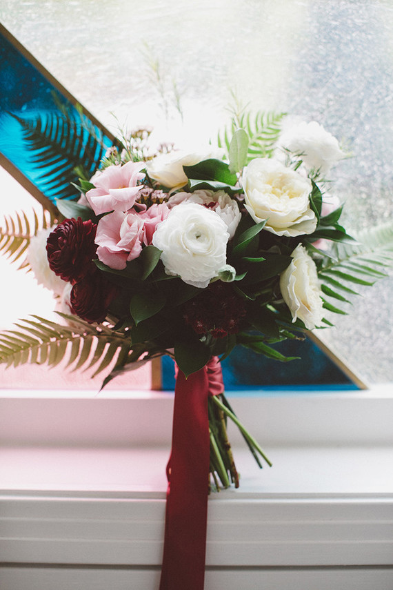 Modern bridal bouquet