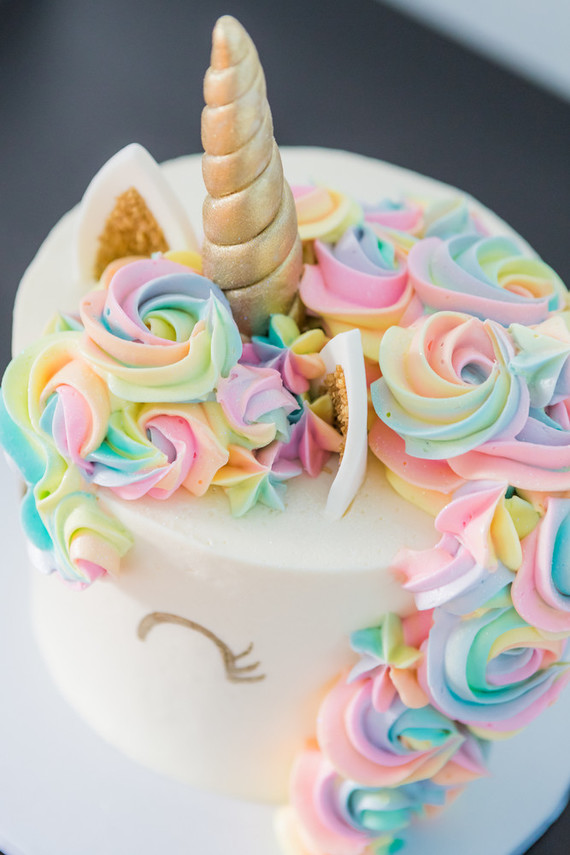 Unicorn cake