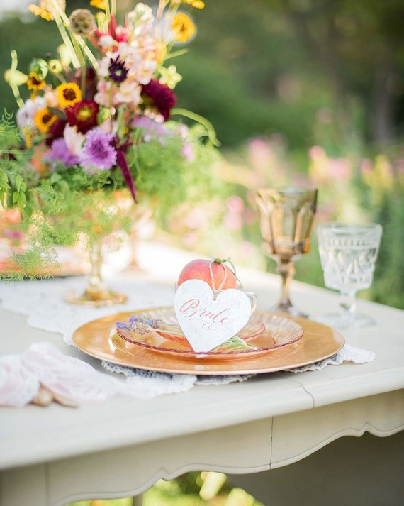 Vintage Valentine's wedding inspiration