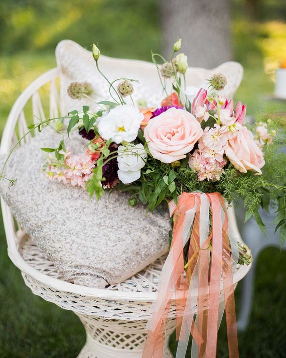 Peach bridal bouquet