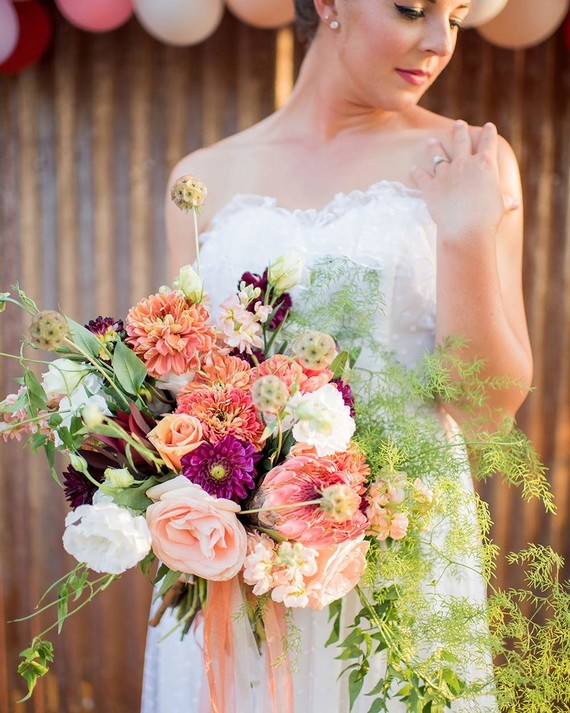 Peach bridal bouquet