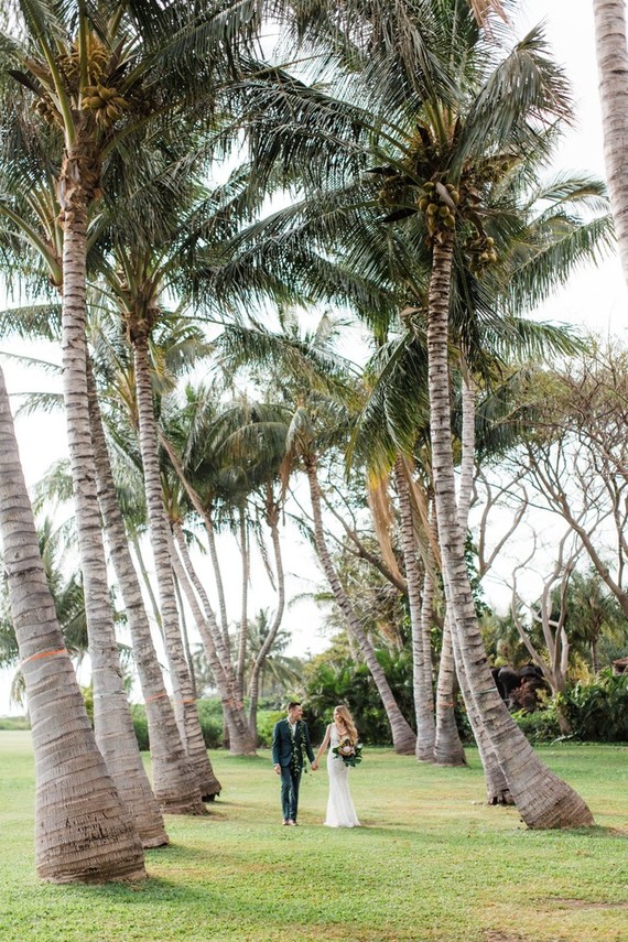 Maui wedding at Olowalu Plantation House