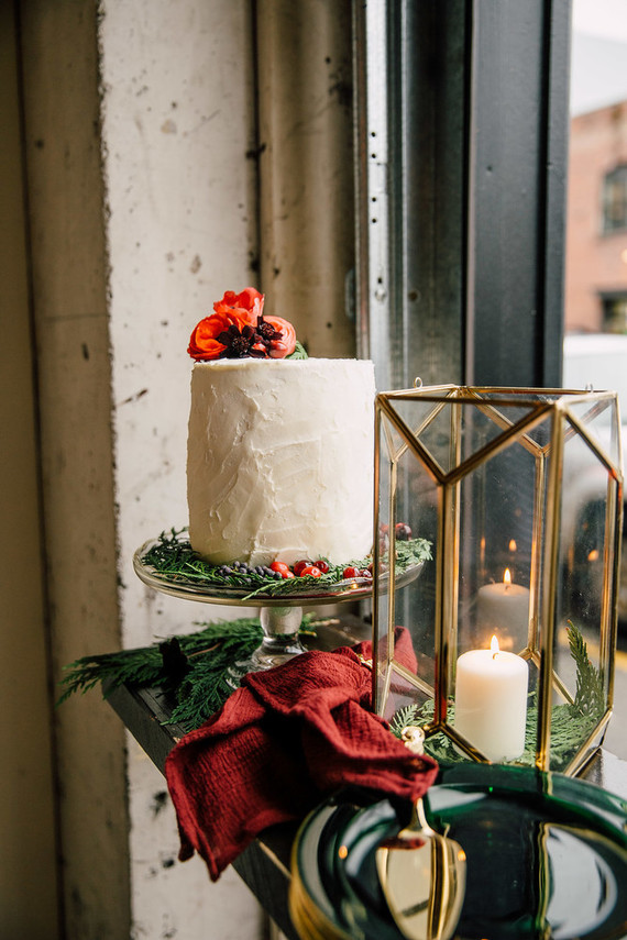 Rose and red winter wedding ideas