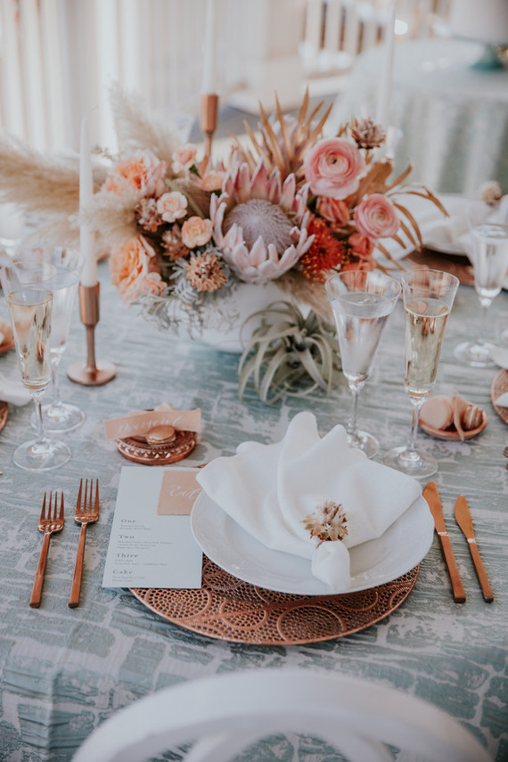 Spring 2019 wedding trend alert: pale mint and blush seaside editorial