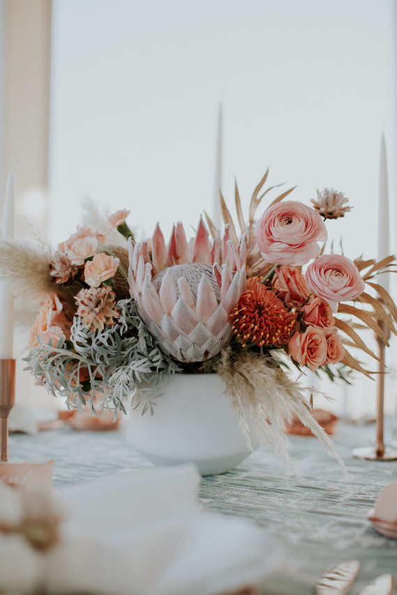 Spring 2019 wedding trend alert: pale mint and blush seaside editorial