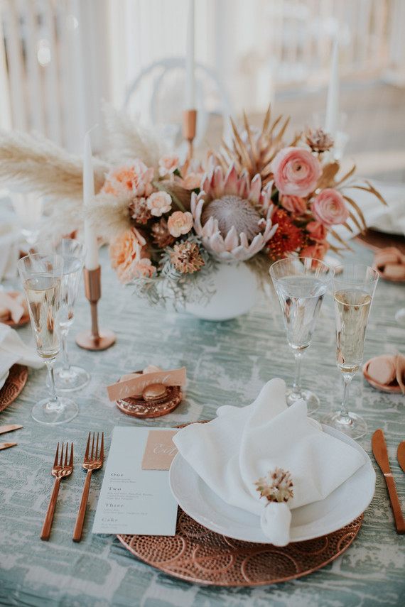 Spring 2019 wedding trend alert: pale mint and blush seaside editorial