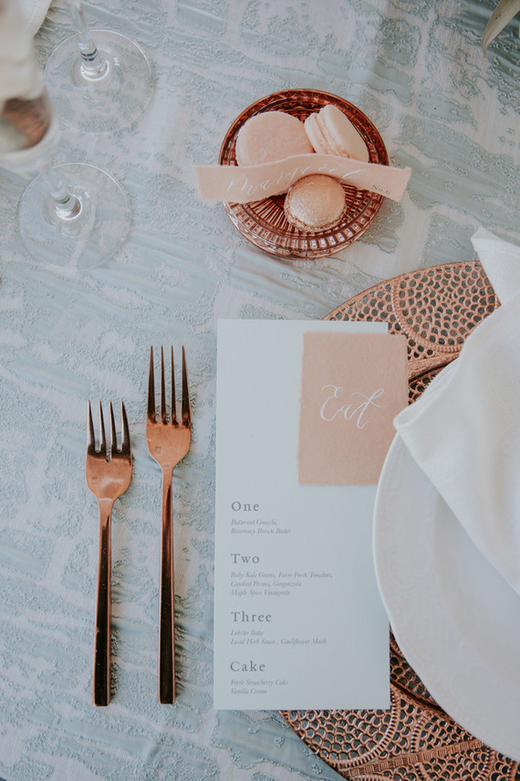 Spring 2019 wedding trend alert: pale mint and blush seaside editorial