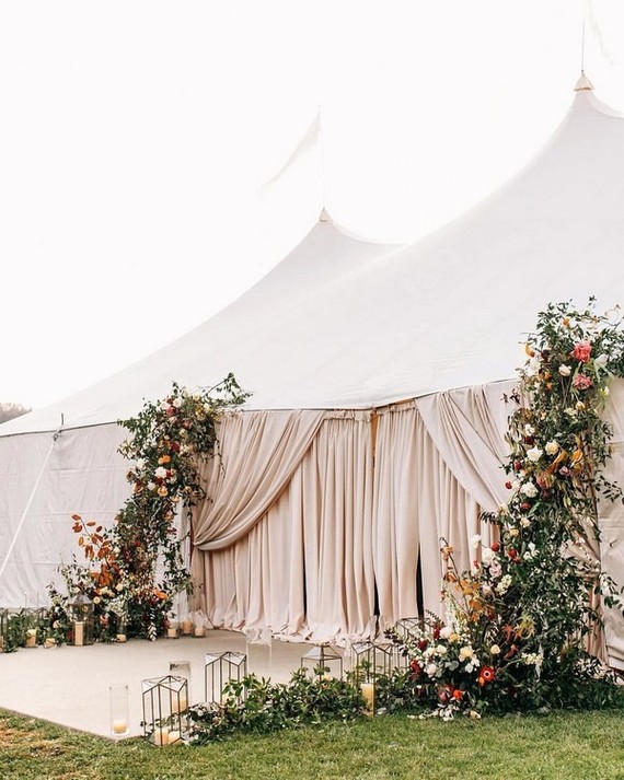 Elegant wedding tent