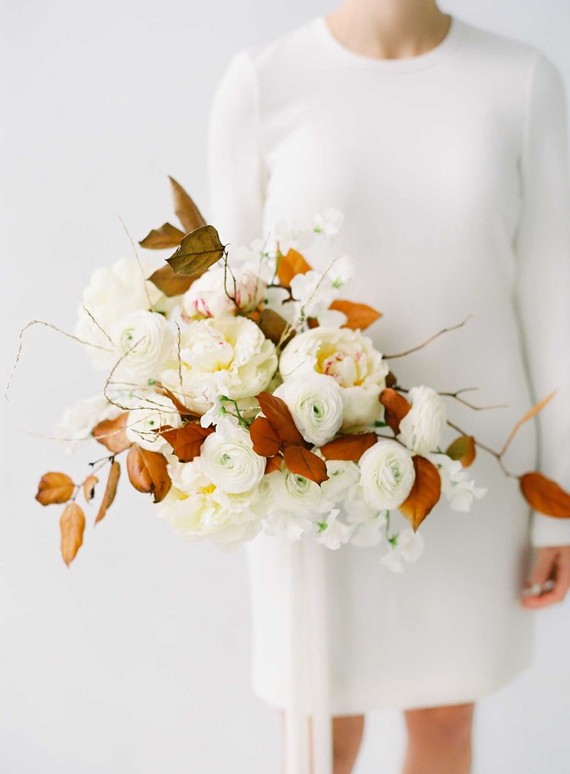 Gorgeous white fall bridal bouquet