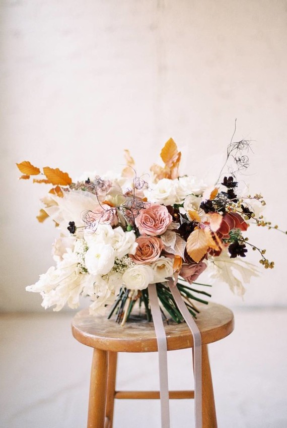 Gorgeous fall bridal bouquet