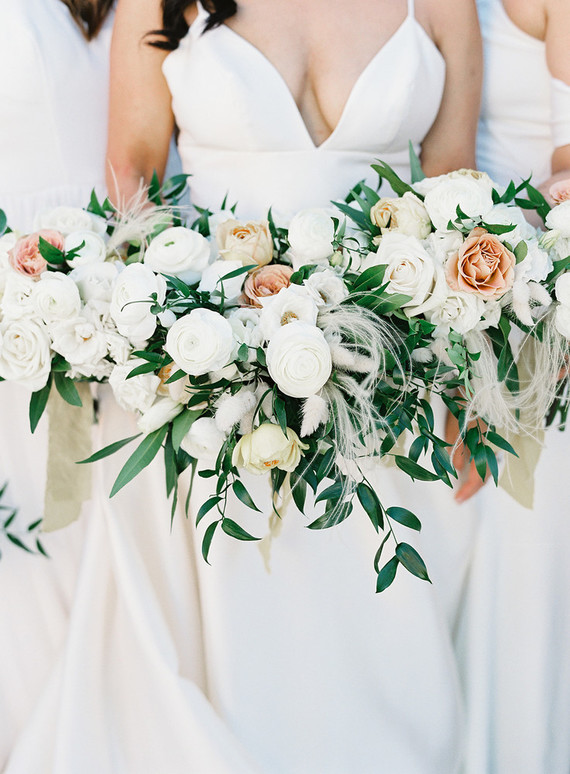 All white bridal bouquet