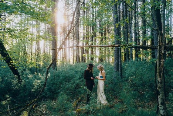 Elopement in the woods