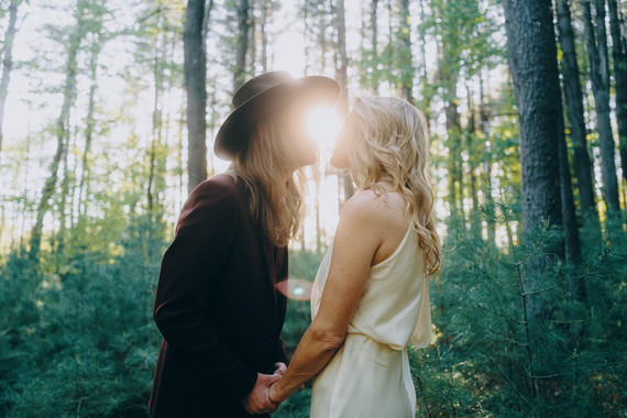 Elopement in the woods