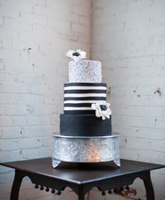 Modern wedding cake