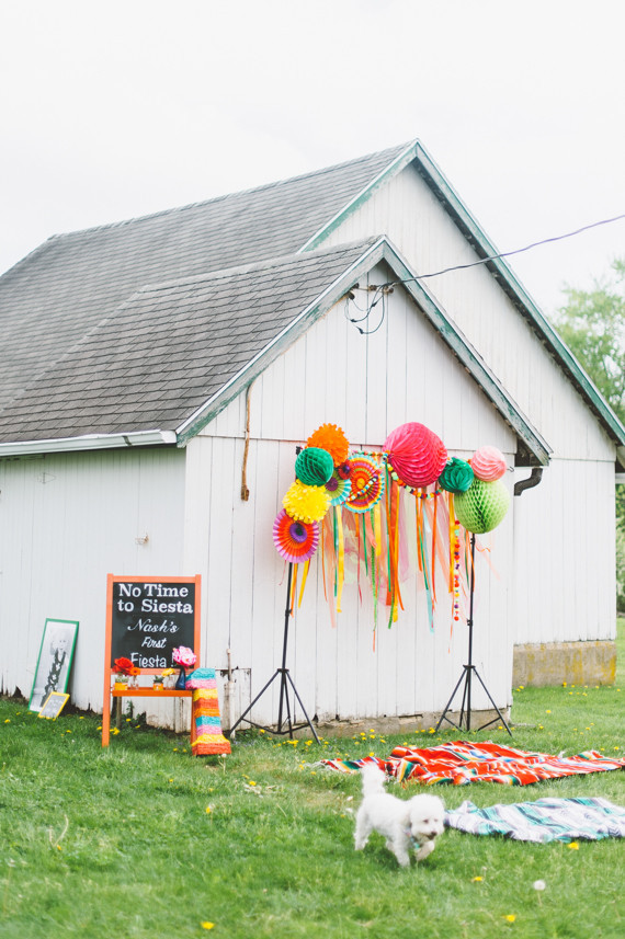 Colorful Photo Booth decor | Wedding & Party Ideas | 100 Layer Cake